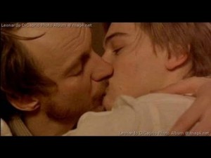 Verlaine (D. Thewlis) i Rimbaud (L. Di Caprio), kadr z filmu "Całkowite zaćmienie"